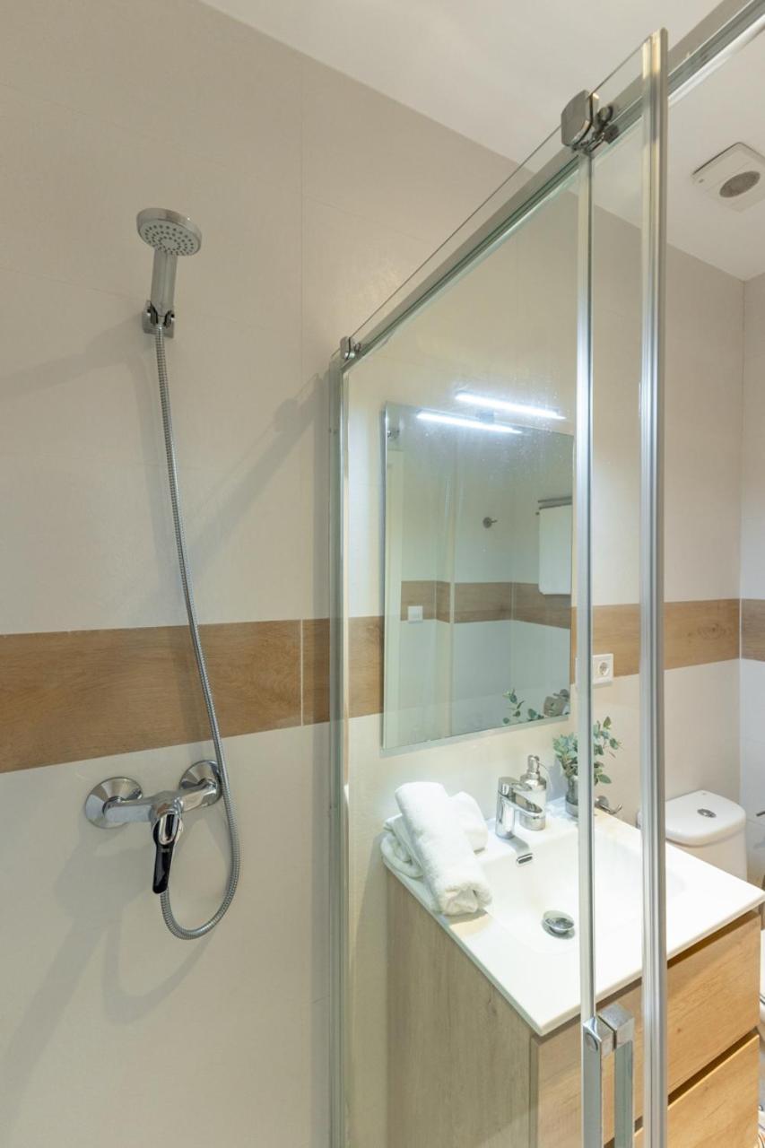 Isg Apartments Triana Estudio 2 Sevilla Buitenkant foto